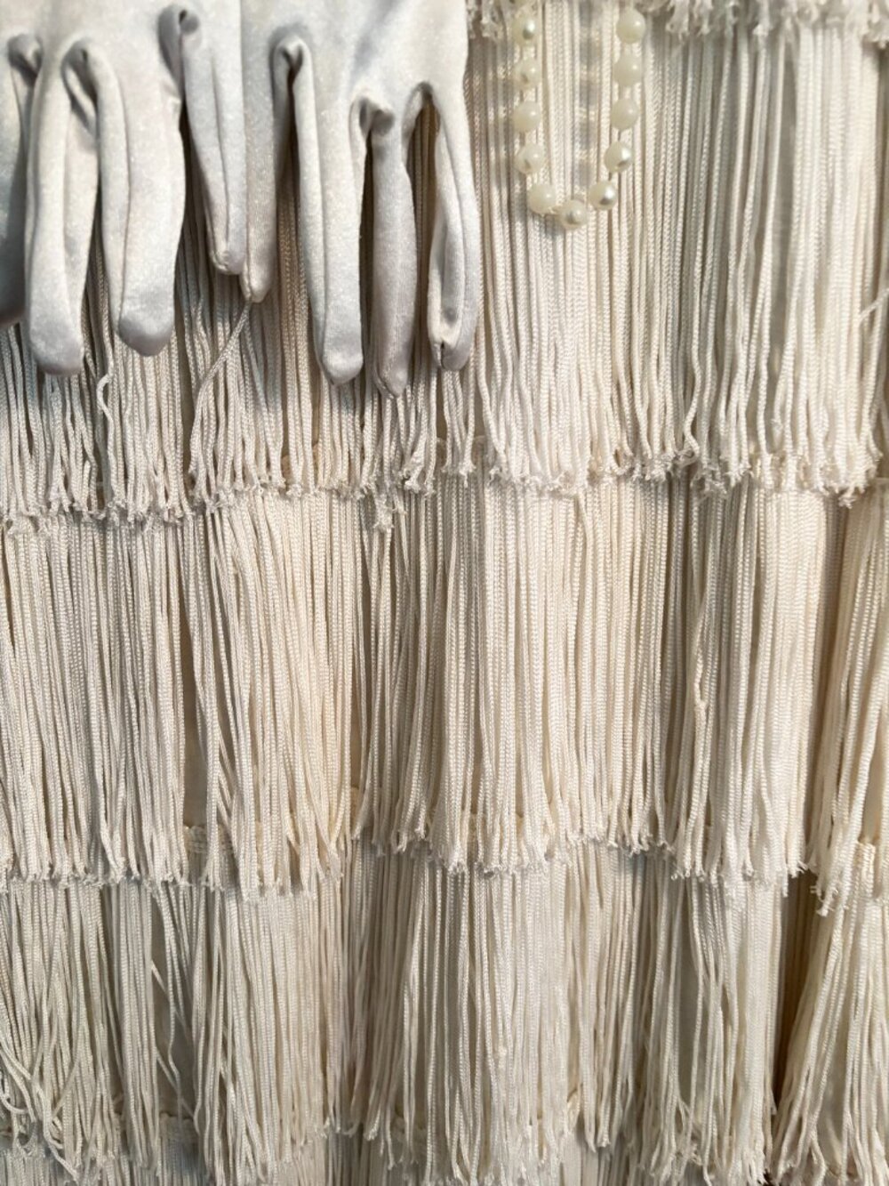 Flapper Costume White Long Fringe Custom Made Exquisite Details Size Sm/M - Picture 3 of 3
